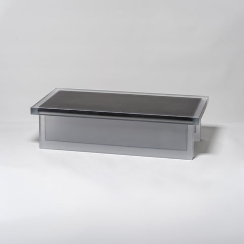 Horizon Table