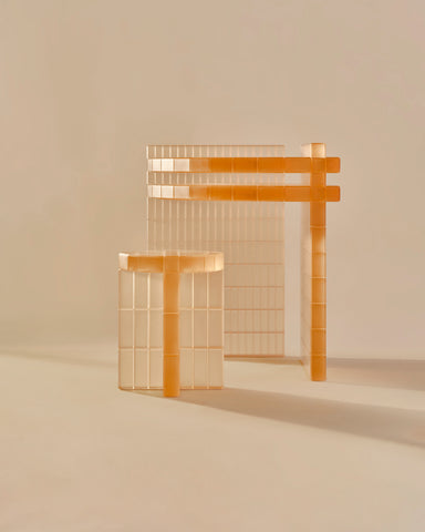 Metropolis Desk