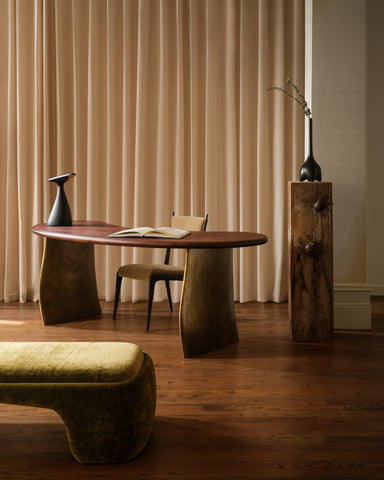 Manchot Table Lamp