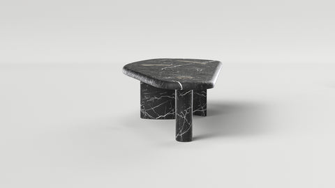 Heritré Dining Table