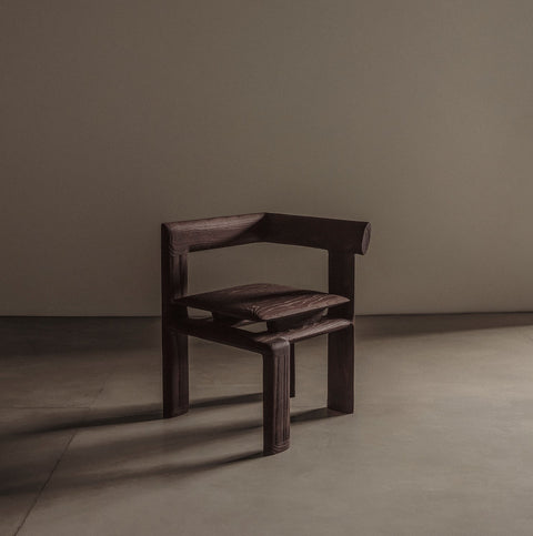 Nelligan Chair