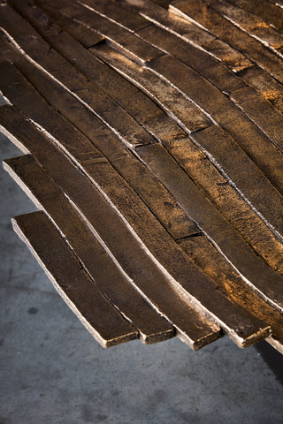 BETWEEN THE LINES | Coffee Table