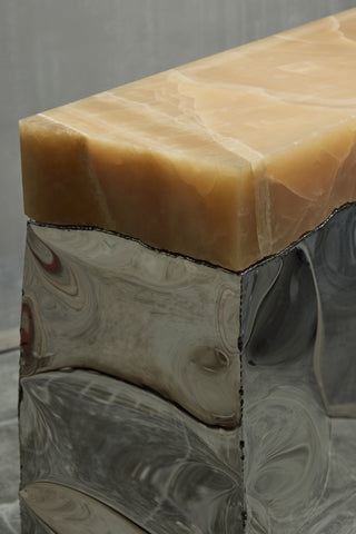 Crushed Console Honey Onyx