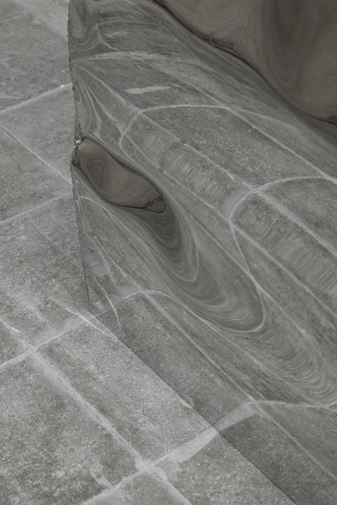 Crushed Console Mirrored Steel Onyx