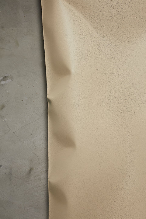 In Hale Wallpiece Enamel - White