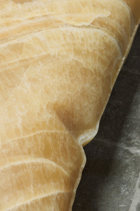 Ex Hale Coffee Table Miel Onyx