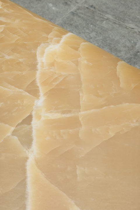 Ex Hale Coffee Table Miel Onyx