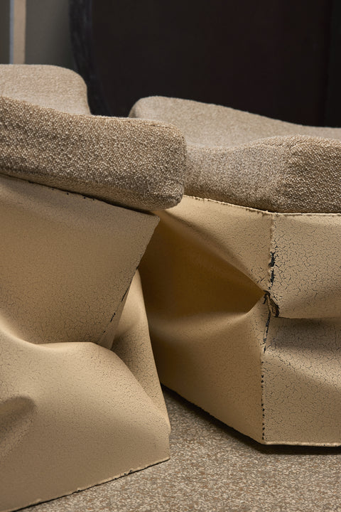 In Hale Daybed Emaillerie