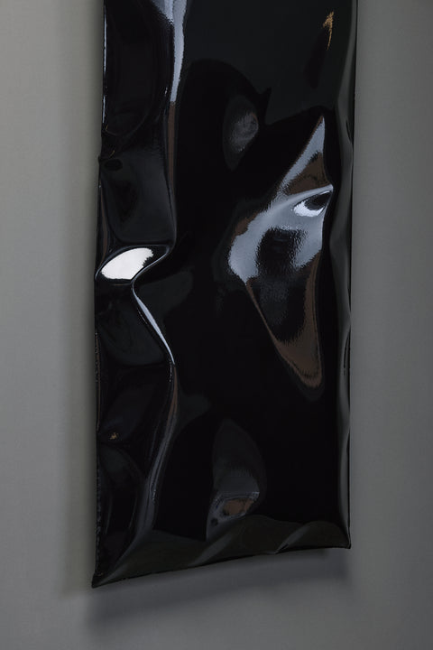 In Hale Wallpiece Enamel - Black