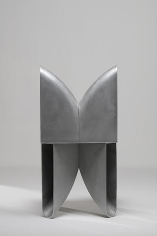 Bb Chair