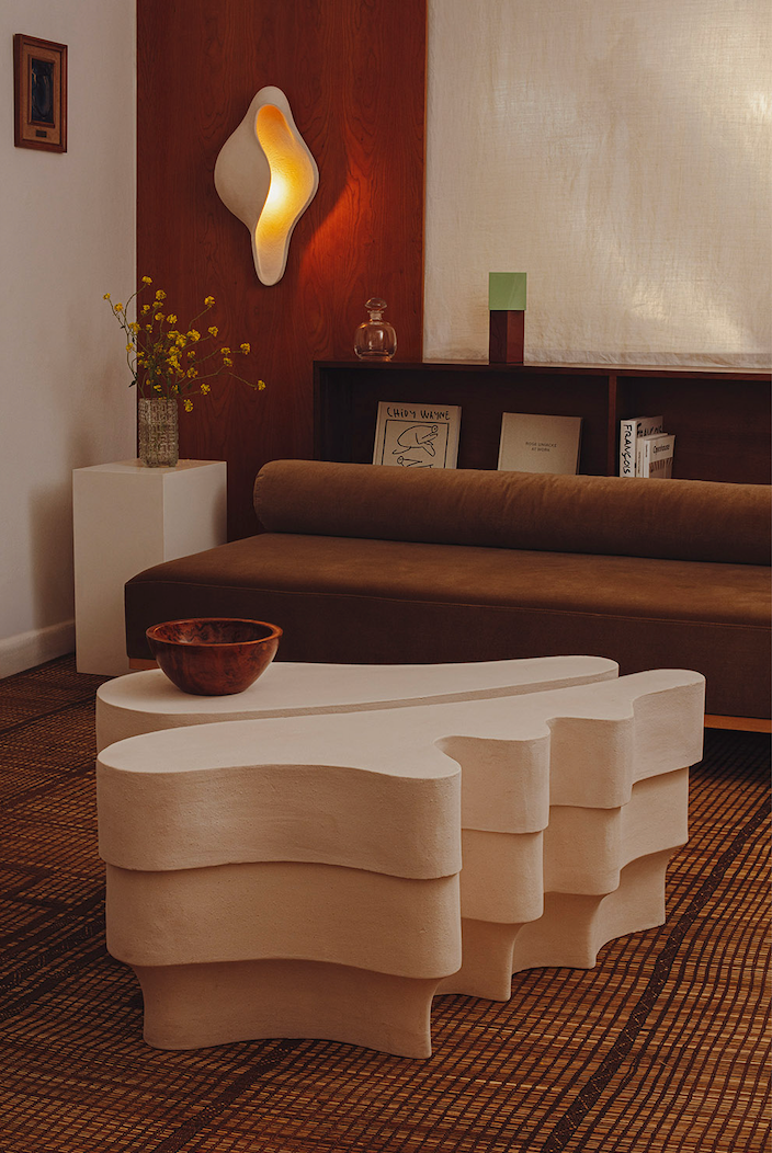 Cavus Coffee Table – Objects With Narratives