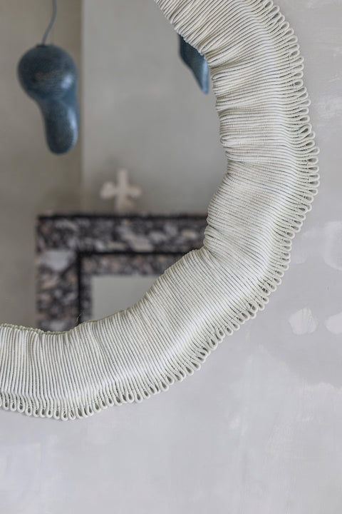 Cynarina Mirror Round