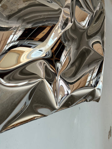 In Hale Wallpiece Stainless Steel