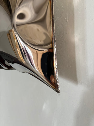 In Hale Wallpiece Stainless Steel