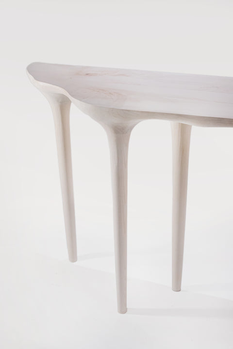 Scales Beach Console