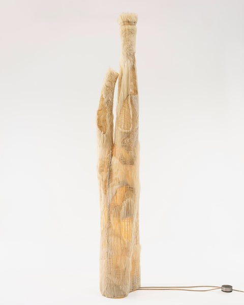 Romaji Namiki (A raw of tress)