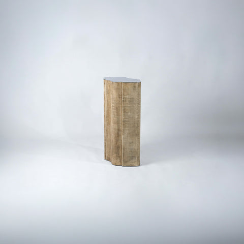 Pedestal 2