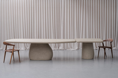 Pigalle Table