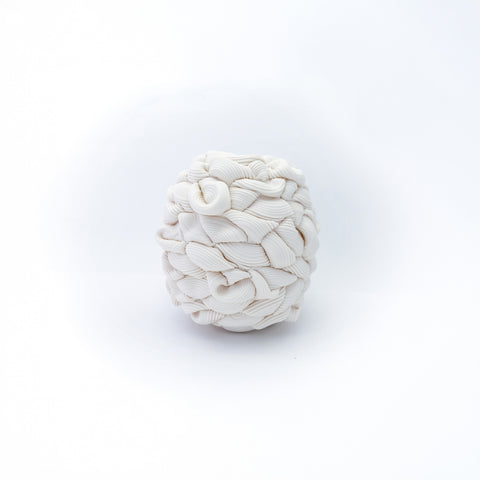 Achromatic Fold in White V