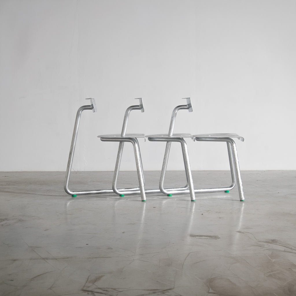 Shaped Pipe Chair – Objects With Narratives