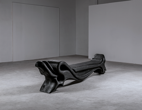 Bench B011