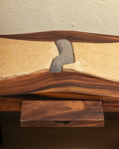 Mayi Bench