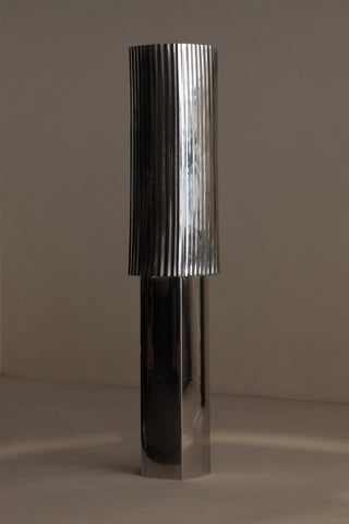 Curoso floorlamp - All aluminium