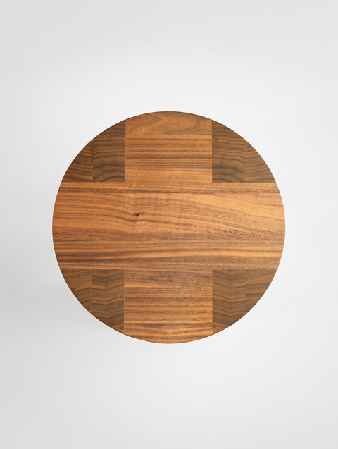 Arcus Stool