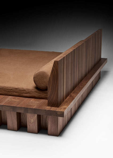 Arcus Bed