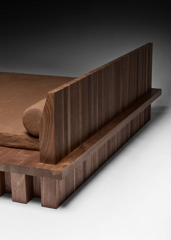 Arcus Bed