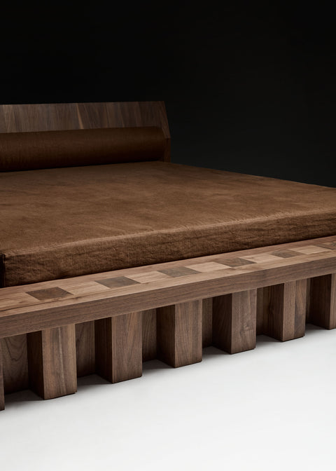 Arcus Bed