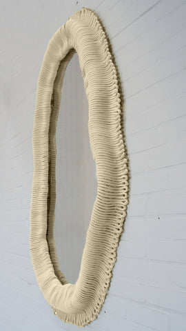 Cynarina Mirror