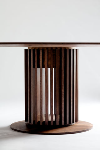 Ante Oval Table