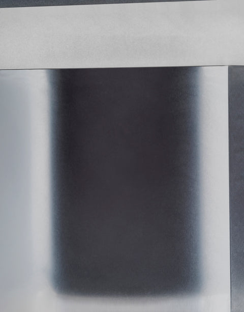 Back Horizon Side Table