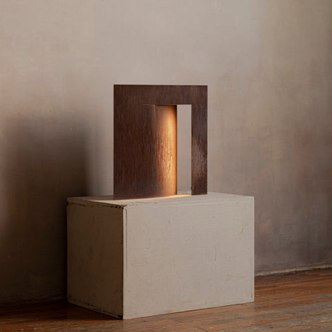 OBJ-03 Table Lamp