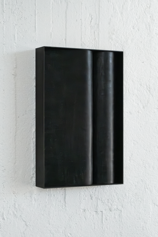 Arch Wallpiece - Black