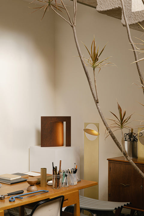 OBJ-03 Table Lamp