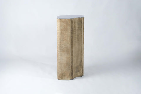 Pedestal 2