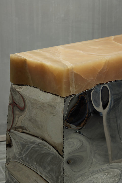 Crushed Console Honey Onyx