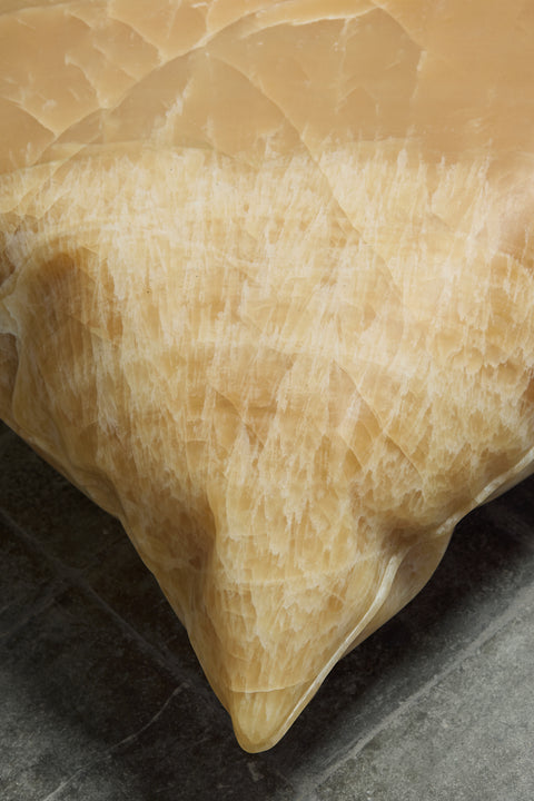 Ex Hale Coffee Table Miel Onyx