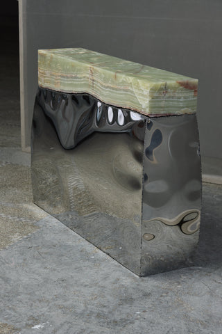 Crushed Console Mirrored Steel Onyx