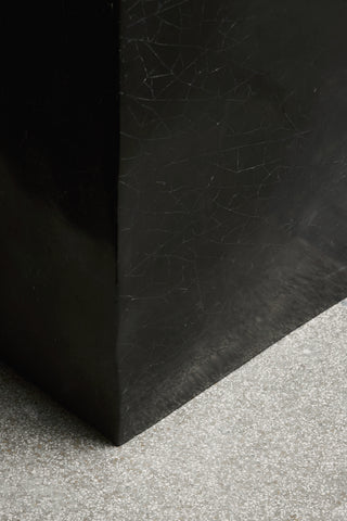 Crushed Console Belge Noir