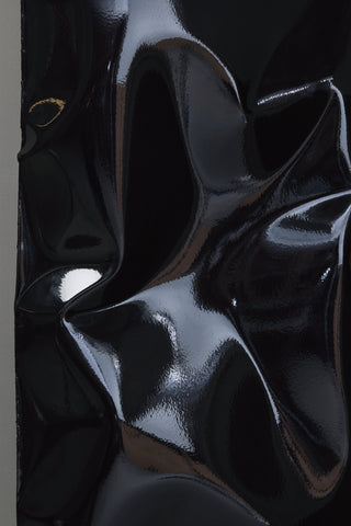 In Hale Wallpiece Enamel - Black
