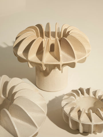 Vases Kinetic Series