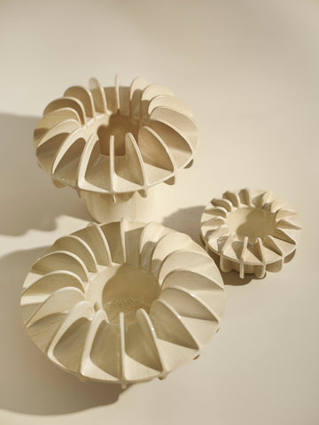 Vases Kinetic Series