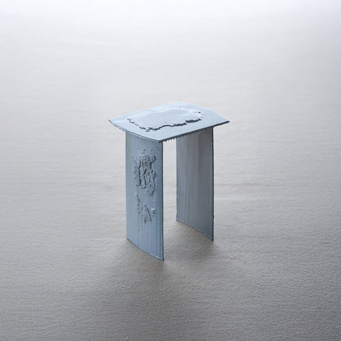 Romance Stool