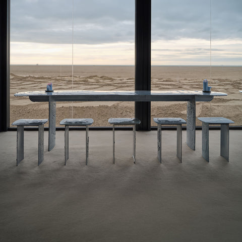 Romance Table