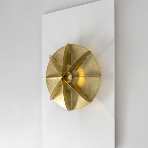 Solsticio Light Sculpture