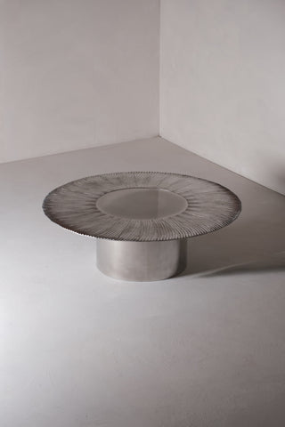Curoso coffee table - Cast aluminum