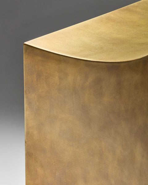 One Curve Stool Brass